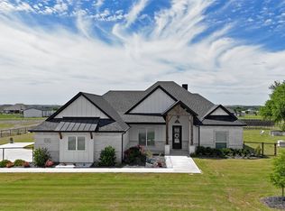 138 Chisos Dr, Decatur, TX 76234