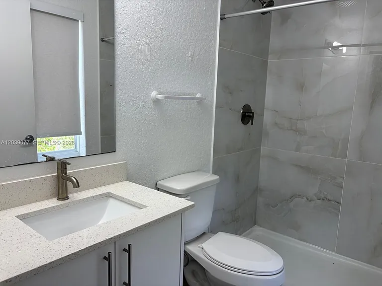 25680 SW 143rd Path — Photo 12