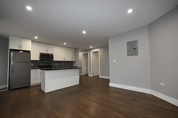 Rented by Corcoran | media 18