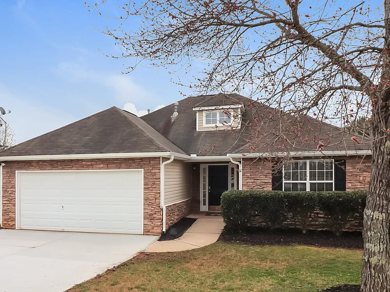 7030 Duncan Walk — Photo 3