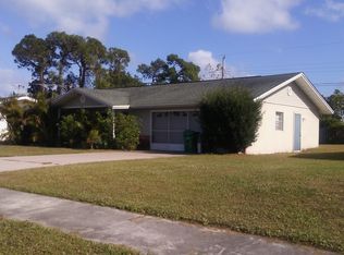 309 Riomar Dr, Port Saint Lucie, FL 34952