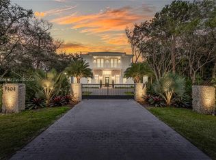 7605 SW 71st Ave, Miami, FL 33143