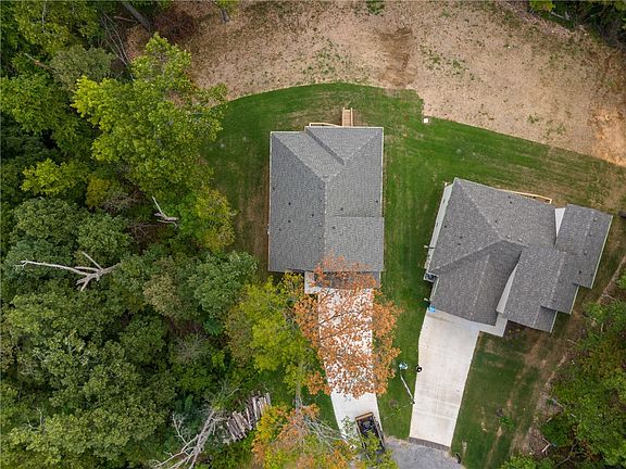 5th image of 16 Wilton Ln