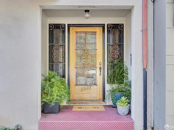 5th image of 3927 Clement St