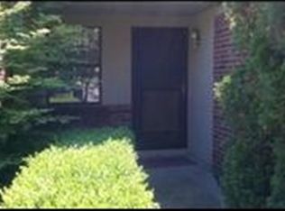 824 Farragut Commons Dr, Knoxville, TN 37934