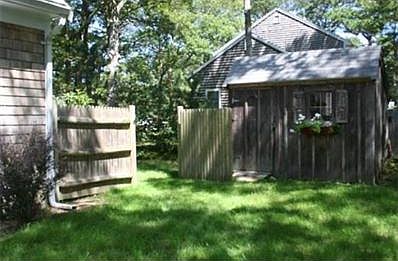 4th image of 19 Dove Ln