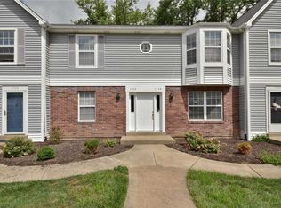 1772 Kircher Dr #B, Saint Charles, MO 63303