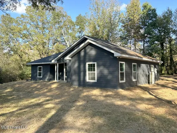 104 Patricia Cv, Raymond, MS 39154