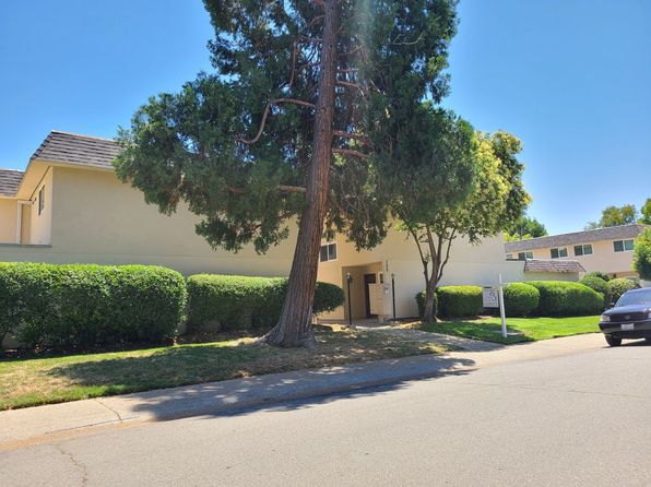 209-211 Sharon Way #8