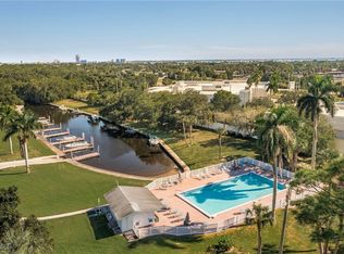 536 Pangola Dr, North Fort Myers, FL 33903