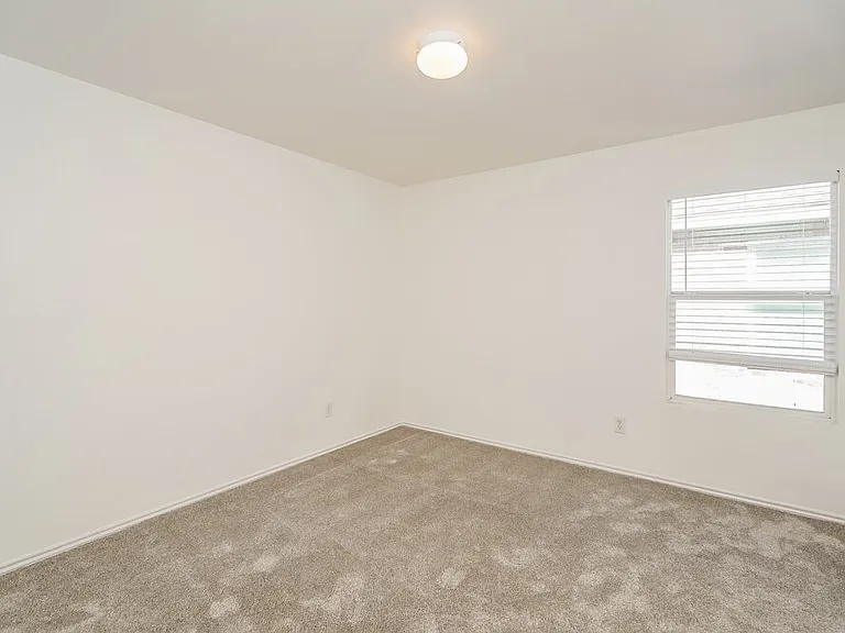 5328 Lava Rock Dr — Photo 15