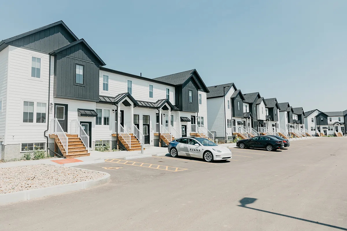 Building Photo - 2820 Narcisse Dr