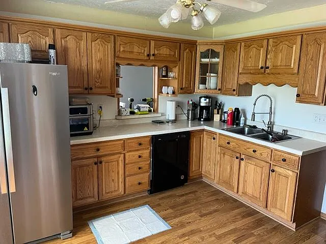 4817 Lawnwoods Dr — Photo 4