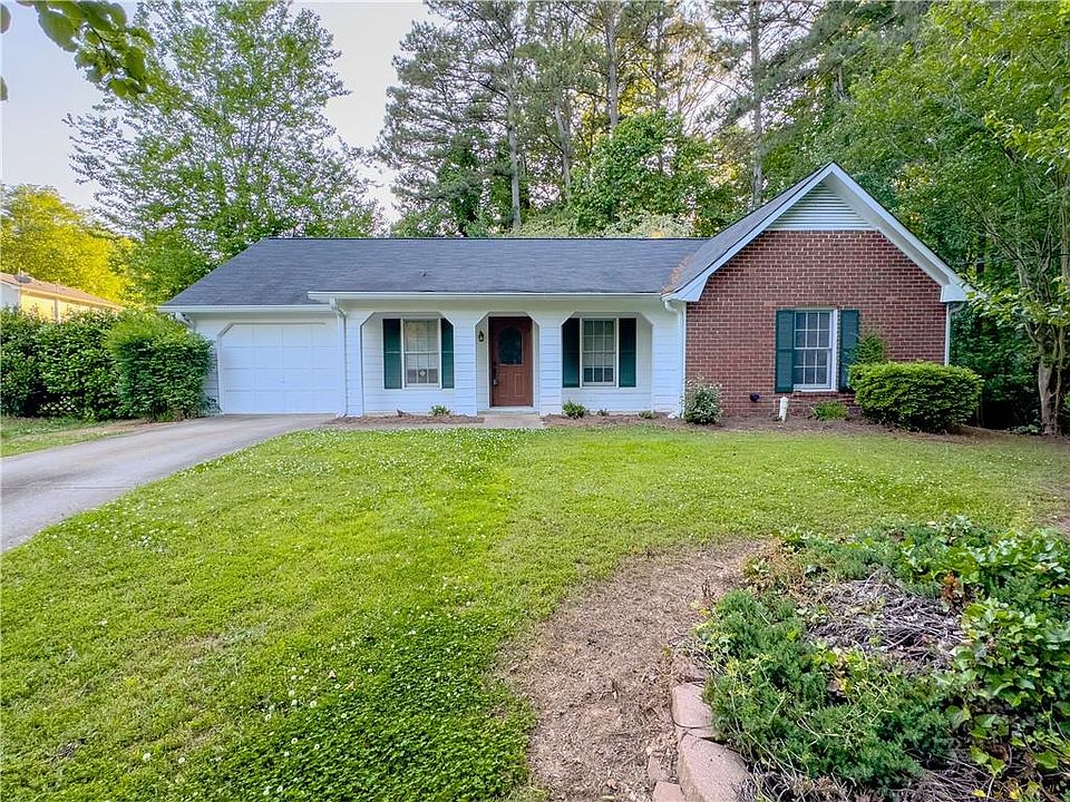 1st image of 343 Agnes Ct
