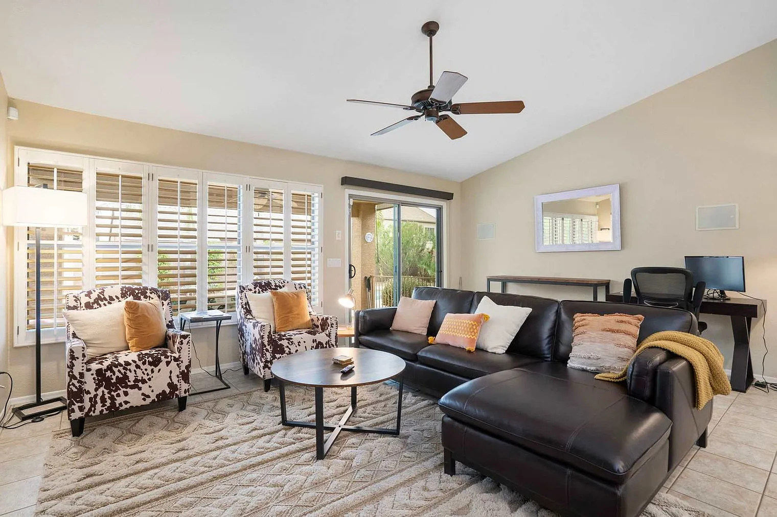 4 bed, 2.0 bath, 2131 sqft, $7,822 — Photo 1