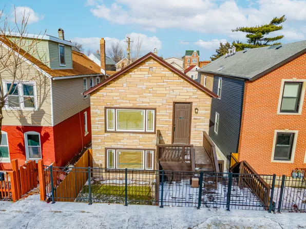 2226 W 24th St, Chicago, IL 60608