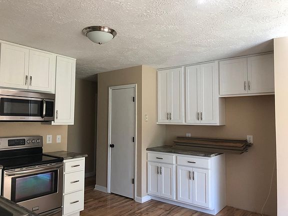 4th image of 407 Sunnybrook Dr