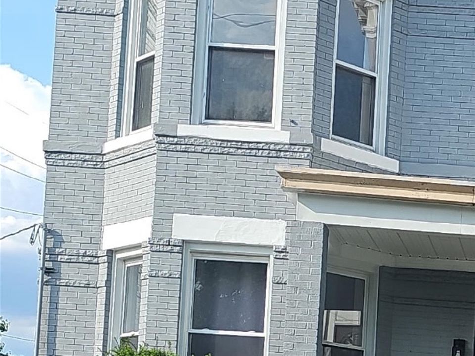 1st image of 282 North St #2