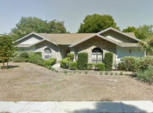 507 Sportsman Park Dr, Seffner, FL 33584