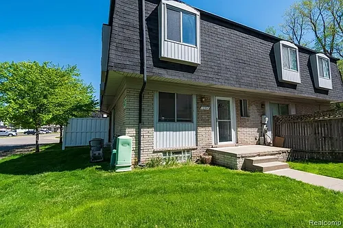 15507 Dupage Blvd Photo 1