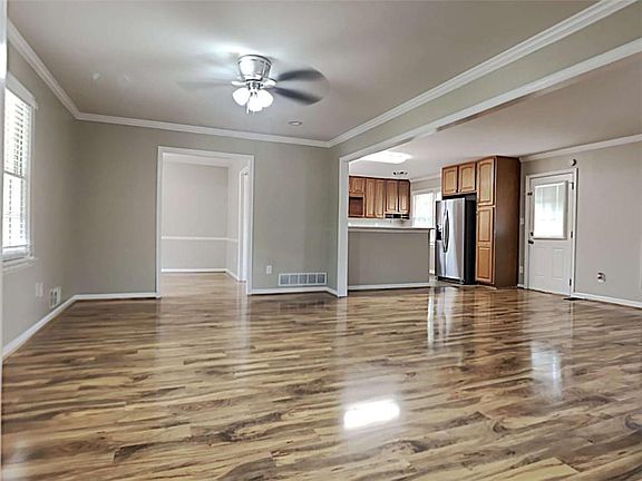 2nd image of 551 Village Green Ct