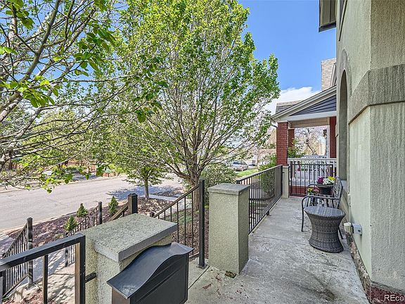 3rd image of 2530 N Franklin Street