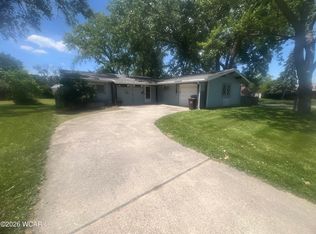 1705 Karen St, Lima, OH 45801