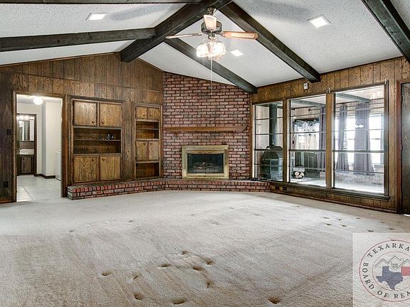 5th image of 27 Heatherwood Dr