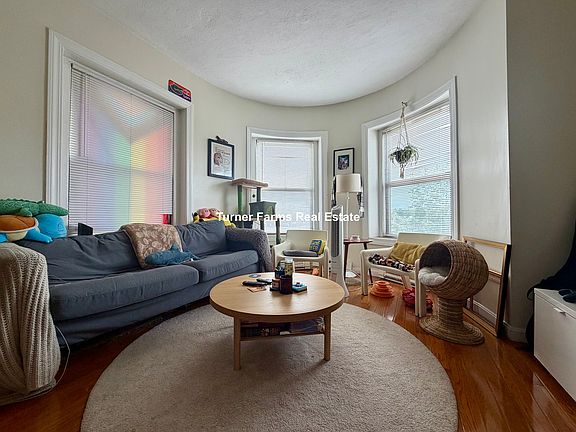 2nd image of 1283 Commonwealth Ave #55