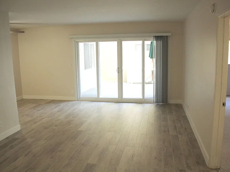 330 crescent drive, Beverly Hills CA 90210 — Photo 13