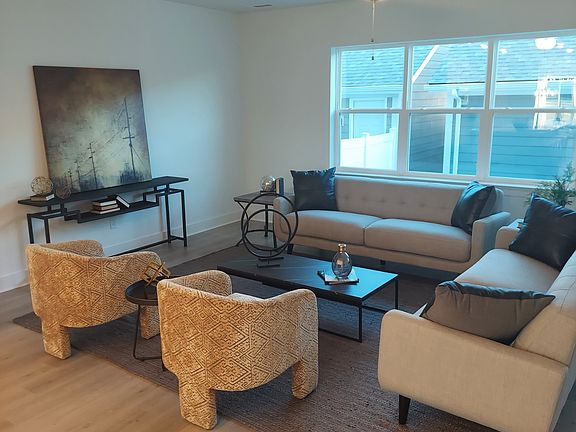 4th image of 5033 Greentree Dr #39