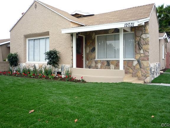 3rd image of 12031 Hermosura St
