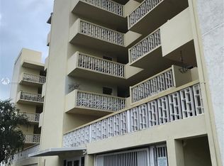 1030 9th St APT 301, Miami Beach, FL 33139