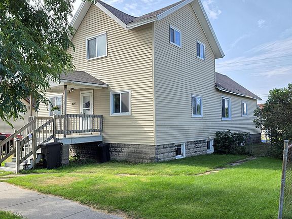 2nd image of 826 River St