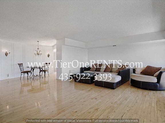 4th image of 875 S Donner Way