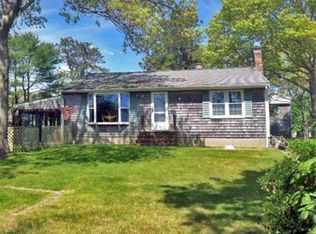 5 Wenonah Rd, Buzzards Bay, MA 02532