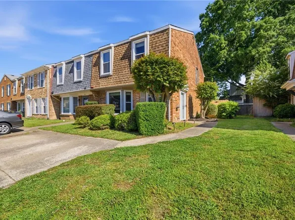 543 Biltmore Dr, Virginia Beach, VA 23454