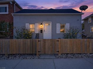 60 Division St, Saint Catharines, ON L2R3G6