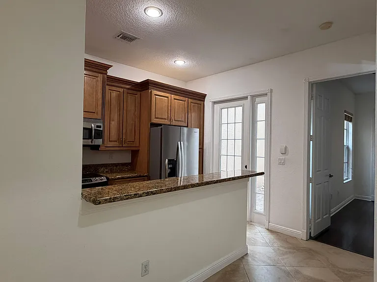 8309 NW 8th Way — Photo 9