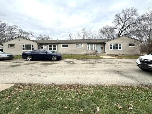 1015 N Broadway St, Joliet, IL 60435