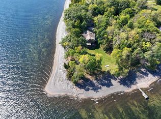 124 E Shr N, Grand Isle, VT 05458