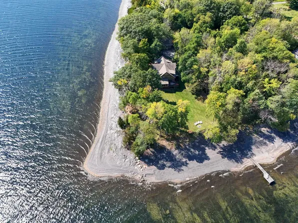 124 East Shore North, Grand Isle, VT 05458
