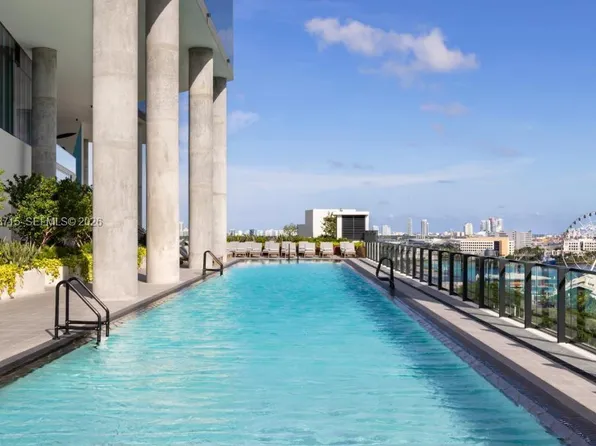 398 NE 5th St Unit 2203, Miami, FL 33132