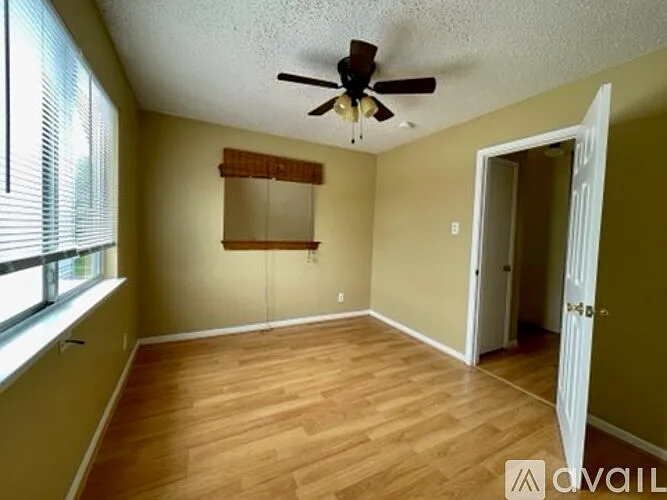 3 bed, 1701 sqft, $1,500 — Photo 3