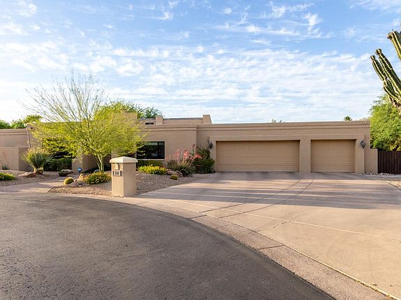 3rd image of 4210 E Malapai Dr