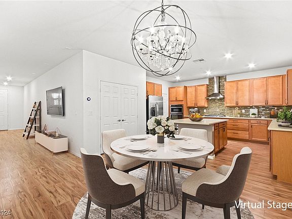 3rd image of 3801 Park Field Dr
