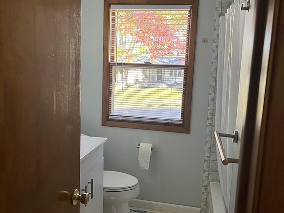 3rd image of 3505 S 122nd St