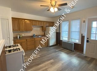 158 Logee St FLOOR 2, Woonsocket, RI 02895