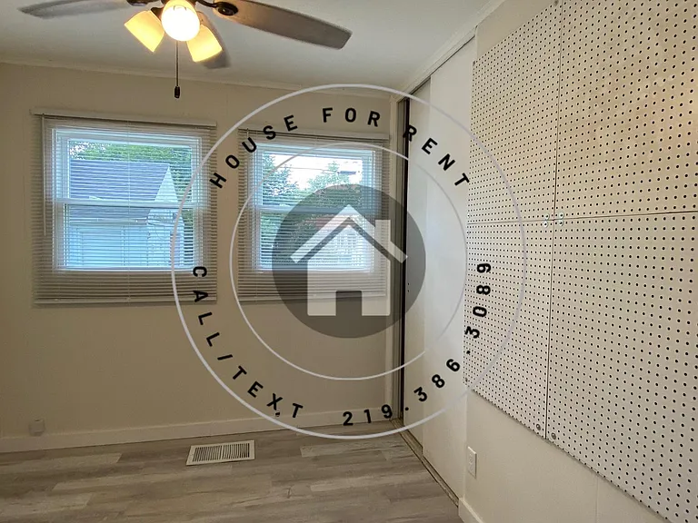 7010 Chestnut Ave — Photo 8