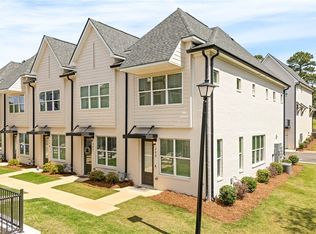 2106 Moores Mill Rd #208, Auburn, AL 36830